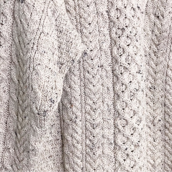 Carraigdonn tan Cable knit wool crew, neck pull over sweater - Picture 3 of 9